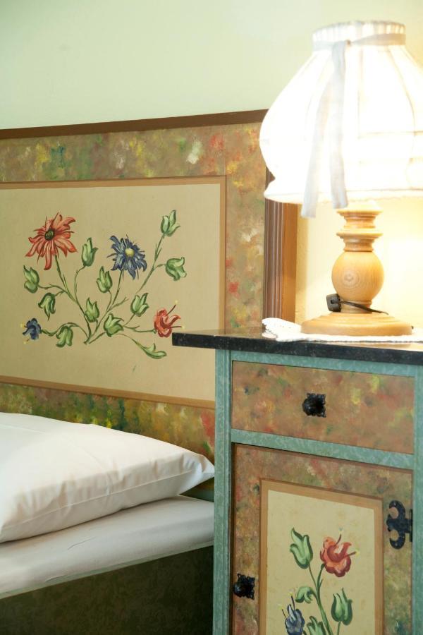 Bed and Breakfast Goldener Ochs Голлінг-ан-дер-Зальцах Екстер'єр фото
