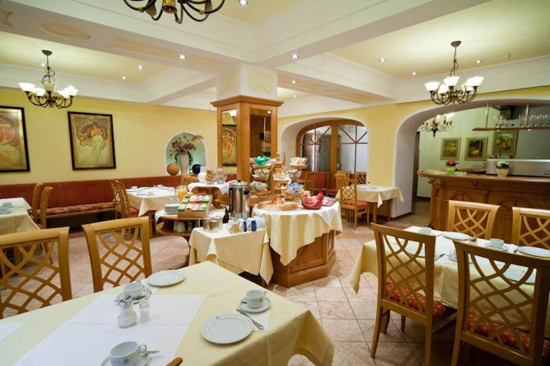 Bed and Breakfast Goldener Ochs Голлінг-ан-дер-Зальцах Екстер'єр фото